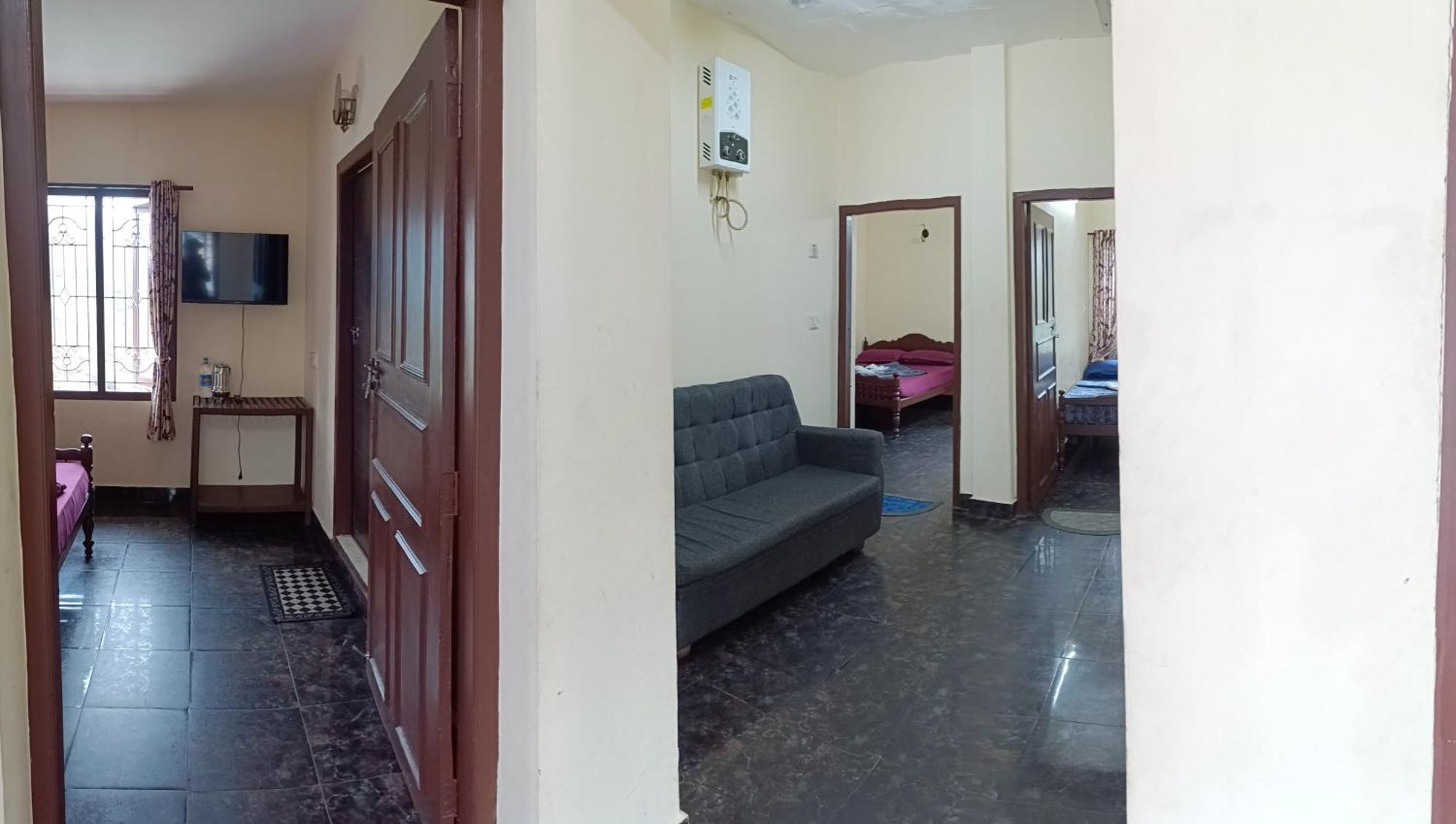 Swarna Tourist Home Муннар Экстерьер фото