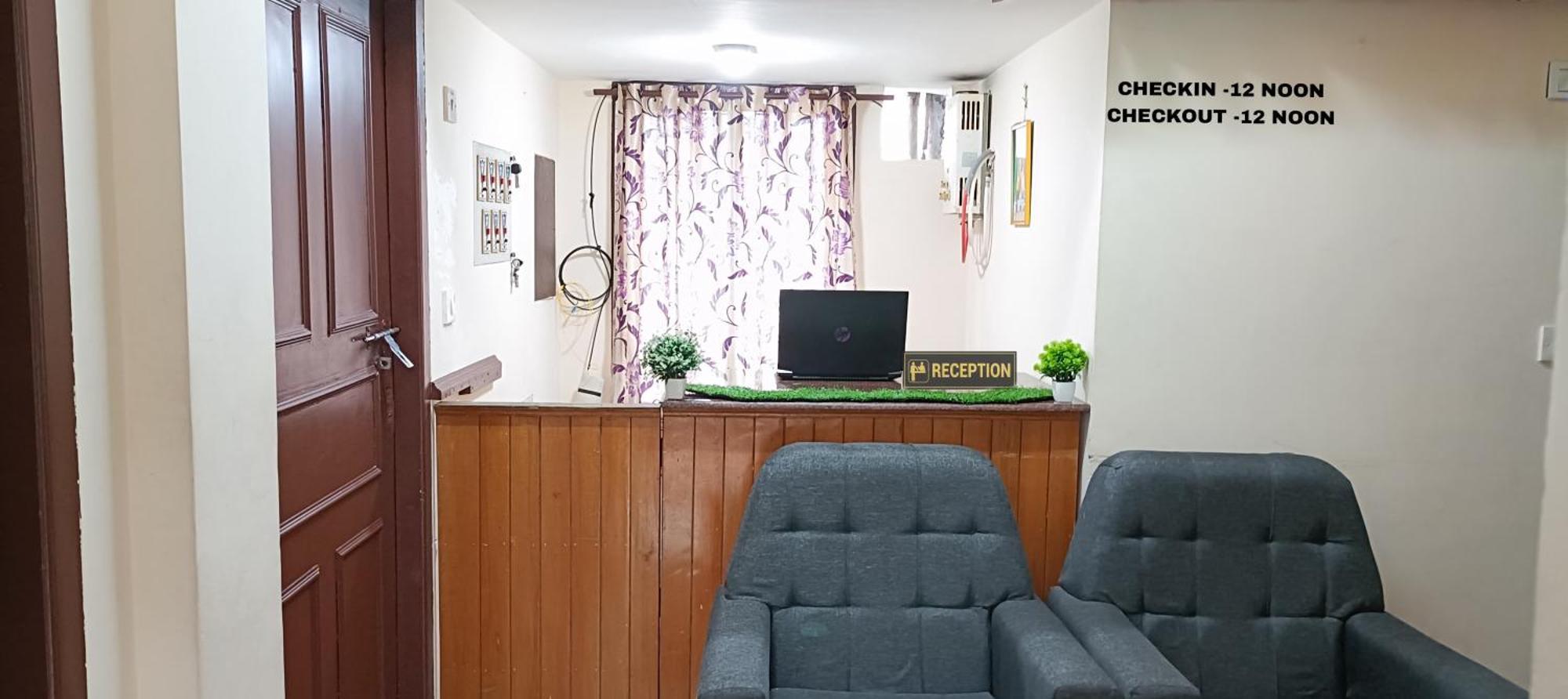 Swarna Tourist Home Муннар Экстерьер фото